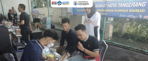 Universitas Yatsi Madani dan Dinas Pemuda Olahraga (Dispora) Kota Tangerang Mengadakan Senam Berhadiah Pemeriksaan Kesehatan Gratis Untuk Masyarakat