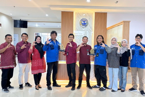 Prestasi Mahasiswa Universitas Yatsi Madani  UKM Galeri Investasi Raih Prestasi Tingkat Provinsi